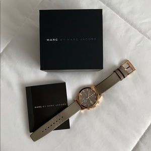 ✨sale✨The Slim Watch with Grey Leather Band - MBM